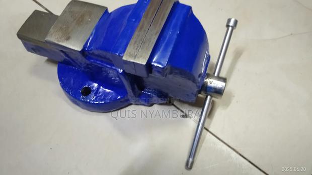 Quality Bench Vice/ Bench Vice 4" - main view