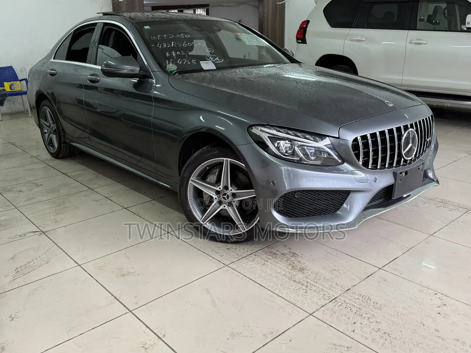 Mercedes-Benz C200 2018 Gray