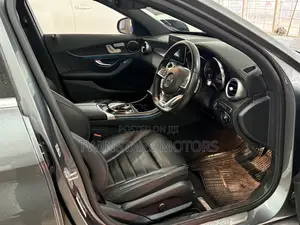 Mercedes-Benz C200 2018 Gray