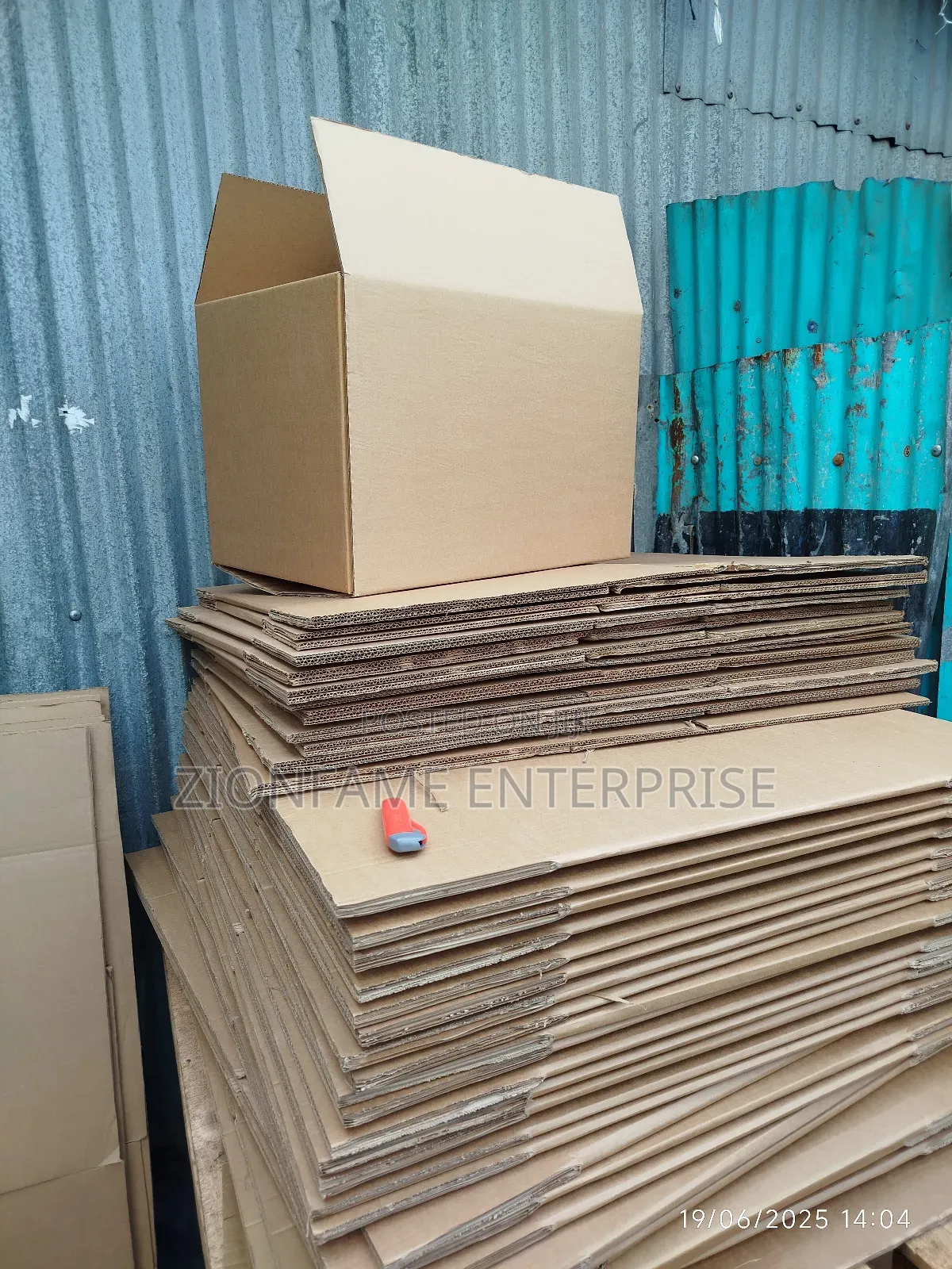 Stock Keeping Boxes