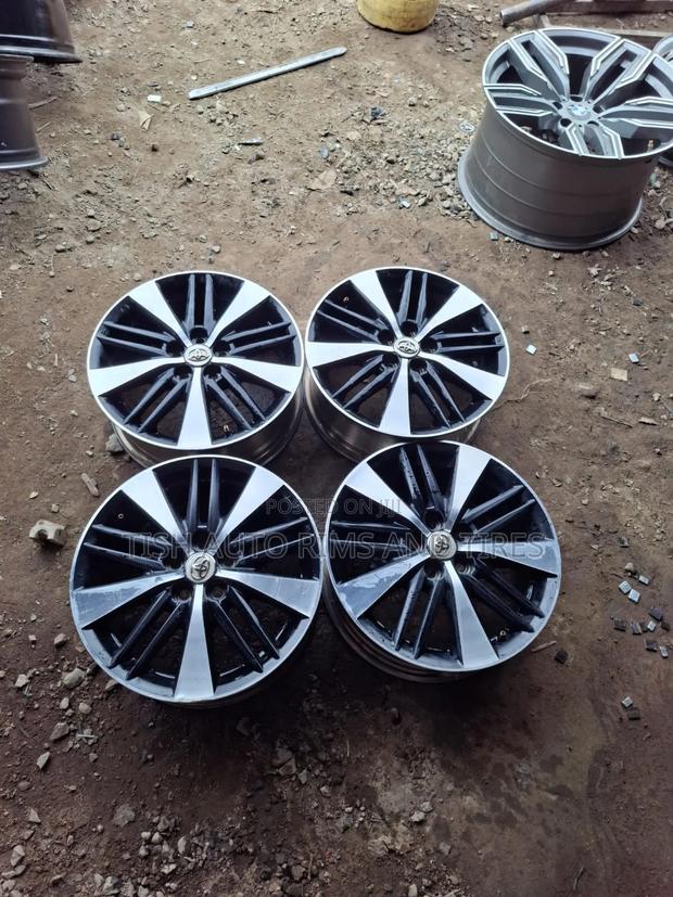 Original Toyota Wish 16 Inch Rims Set