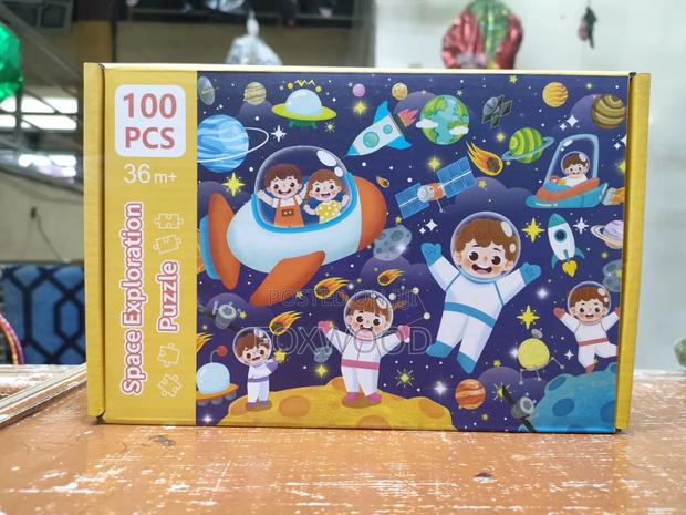 Puzzle" With 100 Pieces - main view