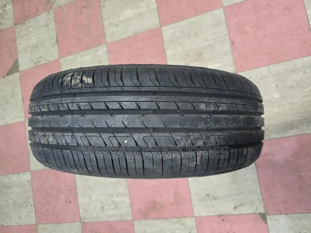 225/60r16 Lancaster Thailand - thumbnail 2