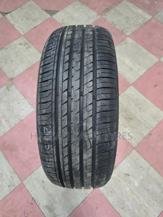 205/55r16 Lancaster Thailand Tyre - thumbnail 2