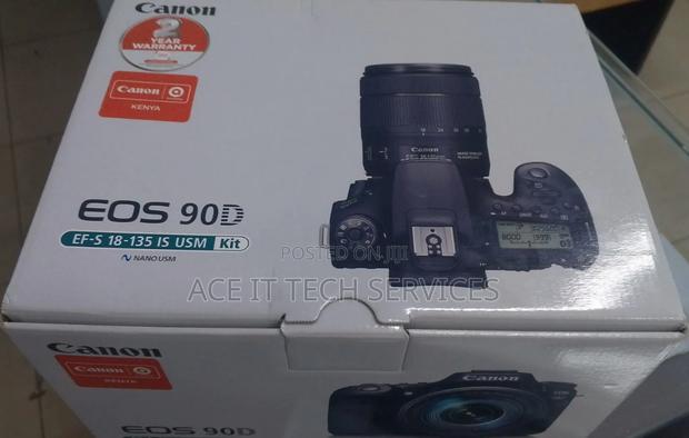 Canon Eos 90d DSLR With 18-135mm Lens Best