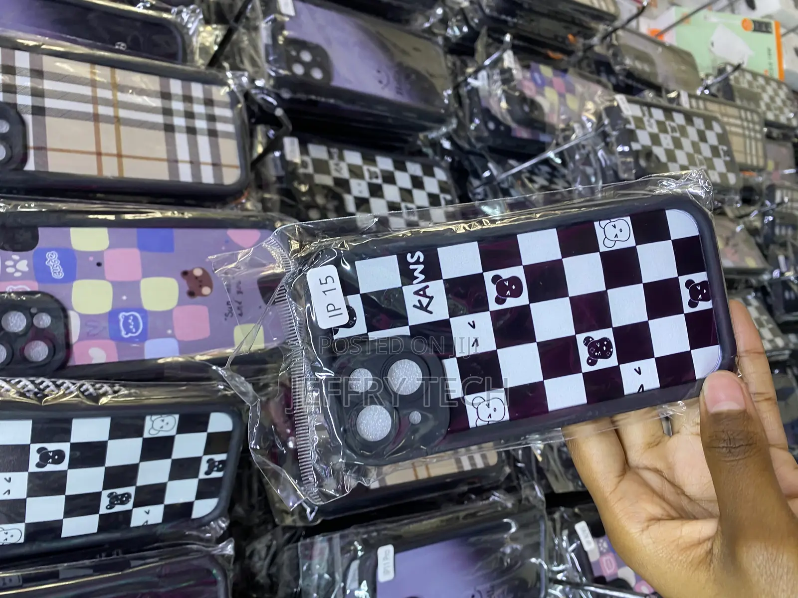 Checkered Plaid Tartan Damier Chessboard iPhone 15 Case