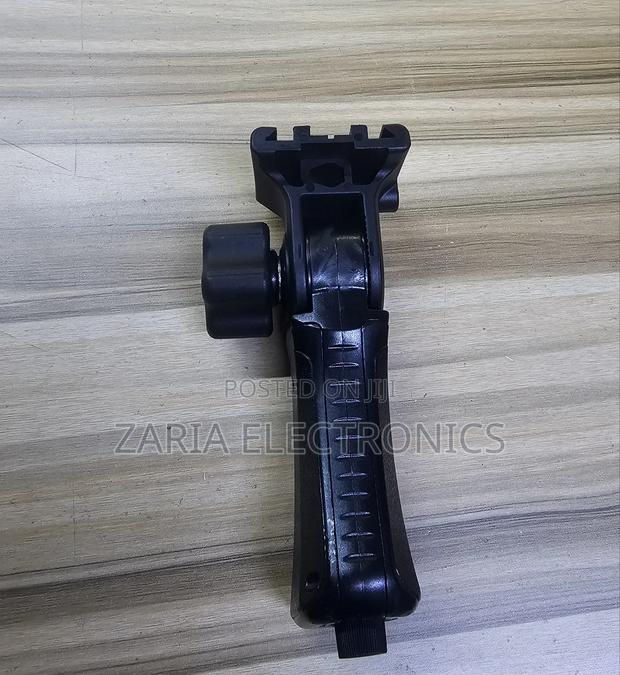 Tripod Softbox Handle - thumbnail 2