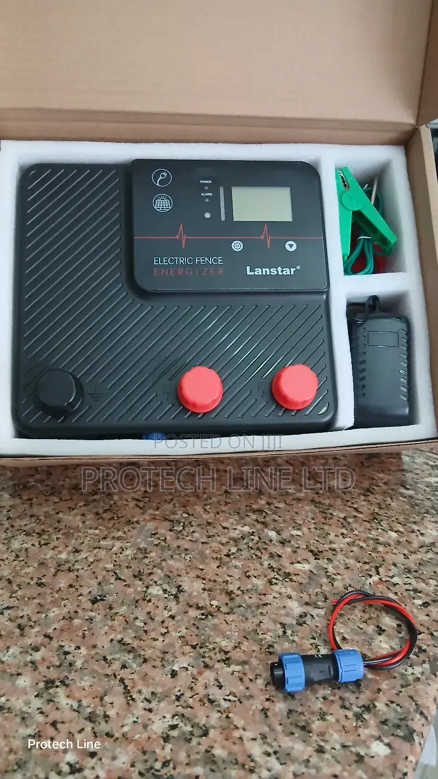 Lanstar P1000 Electric Fence Energizer