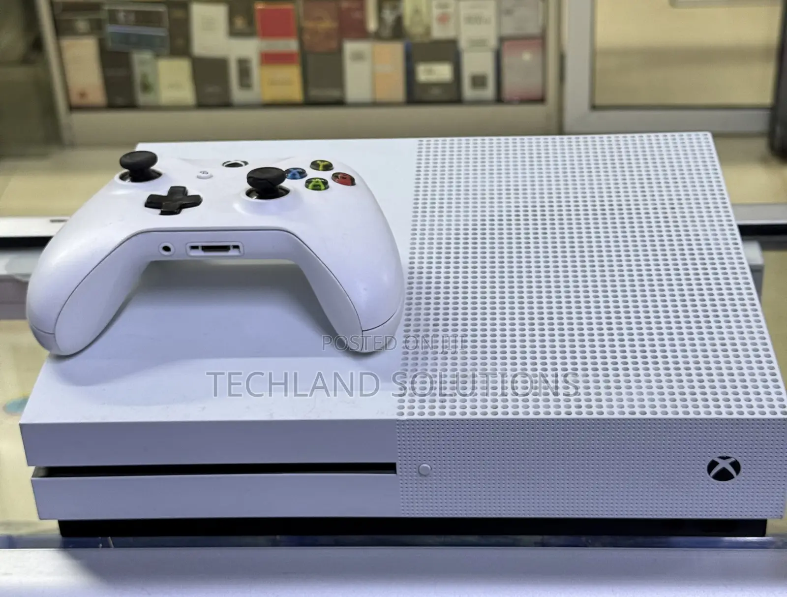 Well Kept Xbox One S