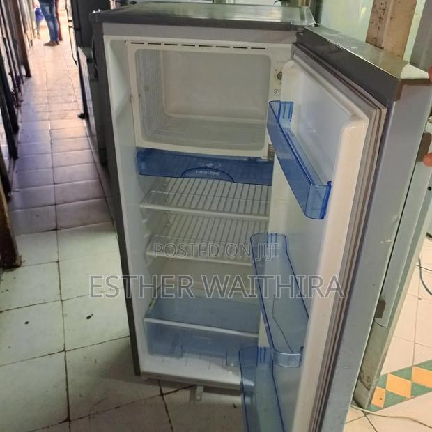 180litres Ramtons Single Door - thumbnail 3