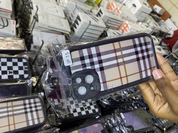 Rertina Tartan Damier Chessboard iPhone 15 Case - thumbnail 2