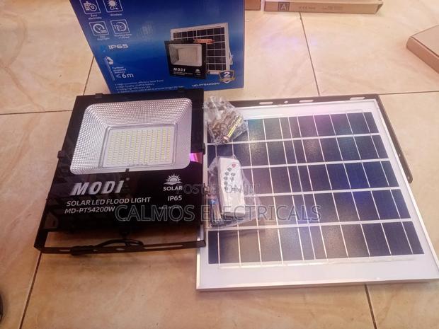 200watts Solar Flood Light - main view