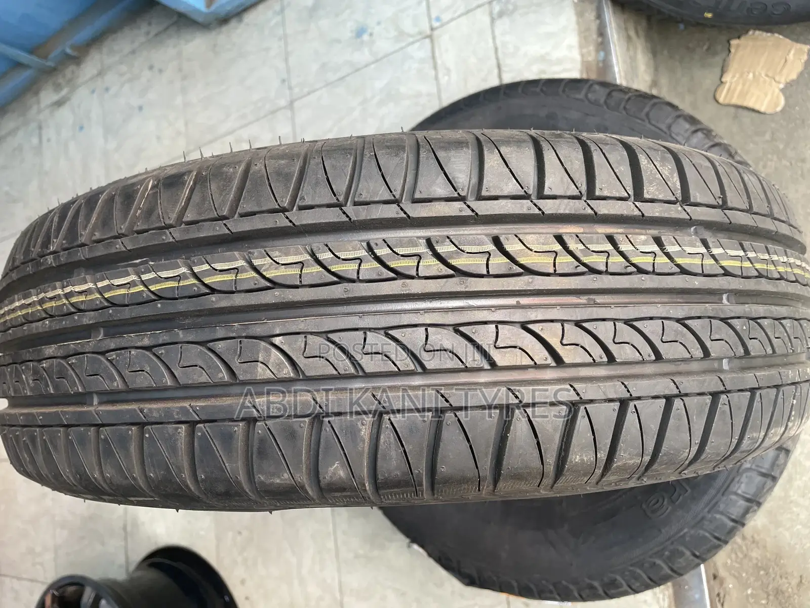 185/70r13 Centara