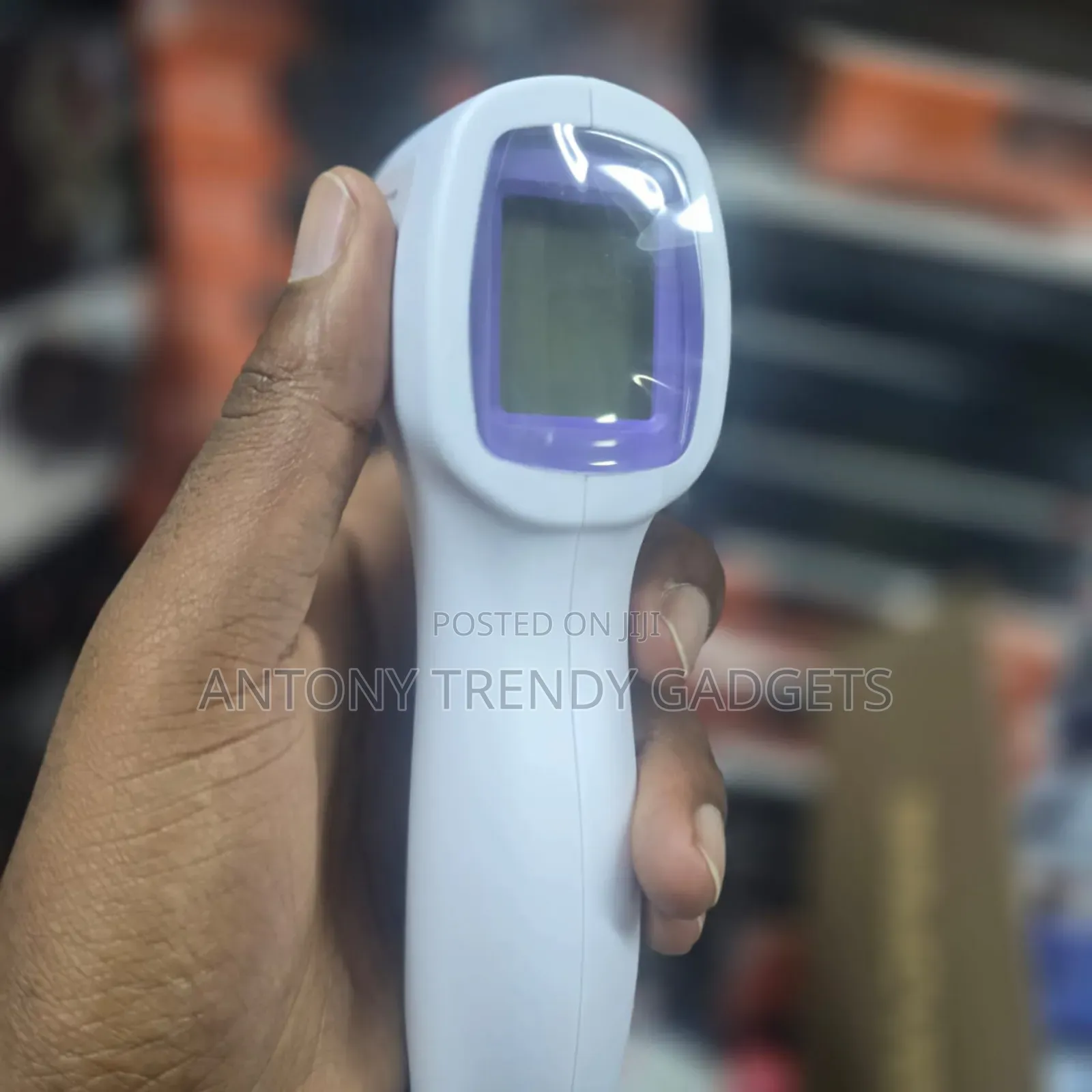 Infrared Thermo Gun – Accurate, Fast Contact-Free Use