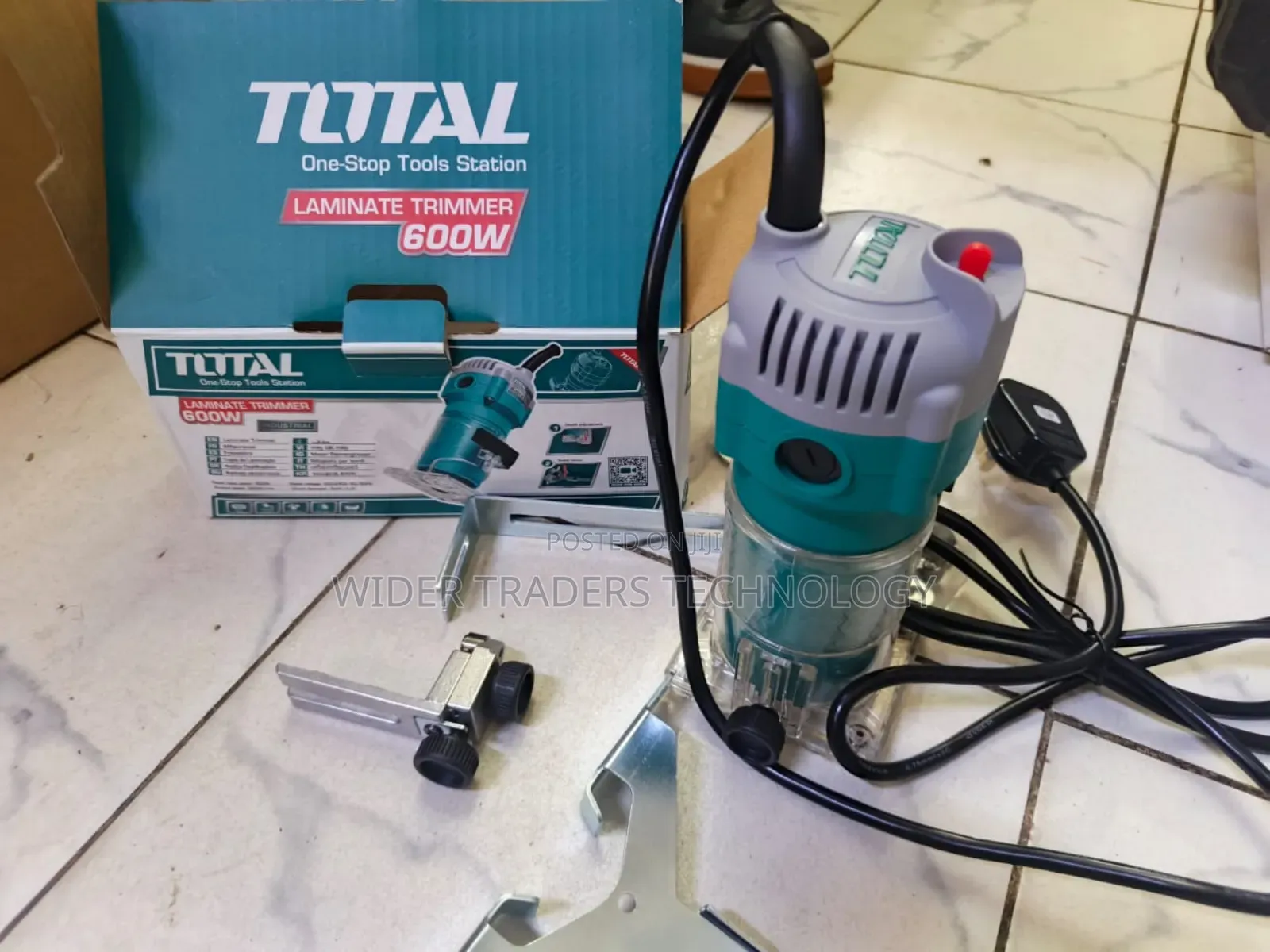 Total Tlt6001 600w Laminate Trimmer