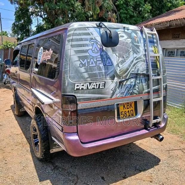 Toyota HiAce 2003 Blue - thumbnail 2