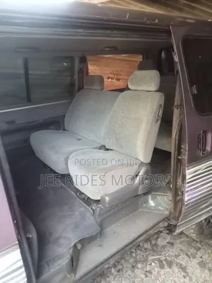 Toyota HiAce 2003 Blue