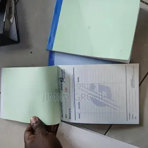 Delivery Note Books. Self Cabonated