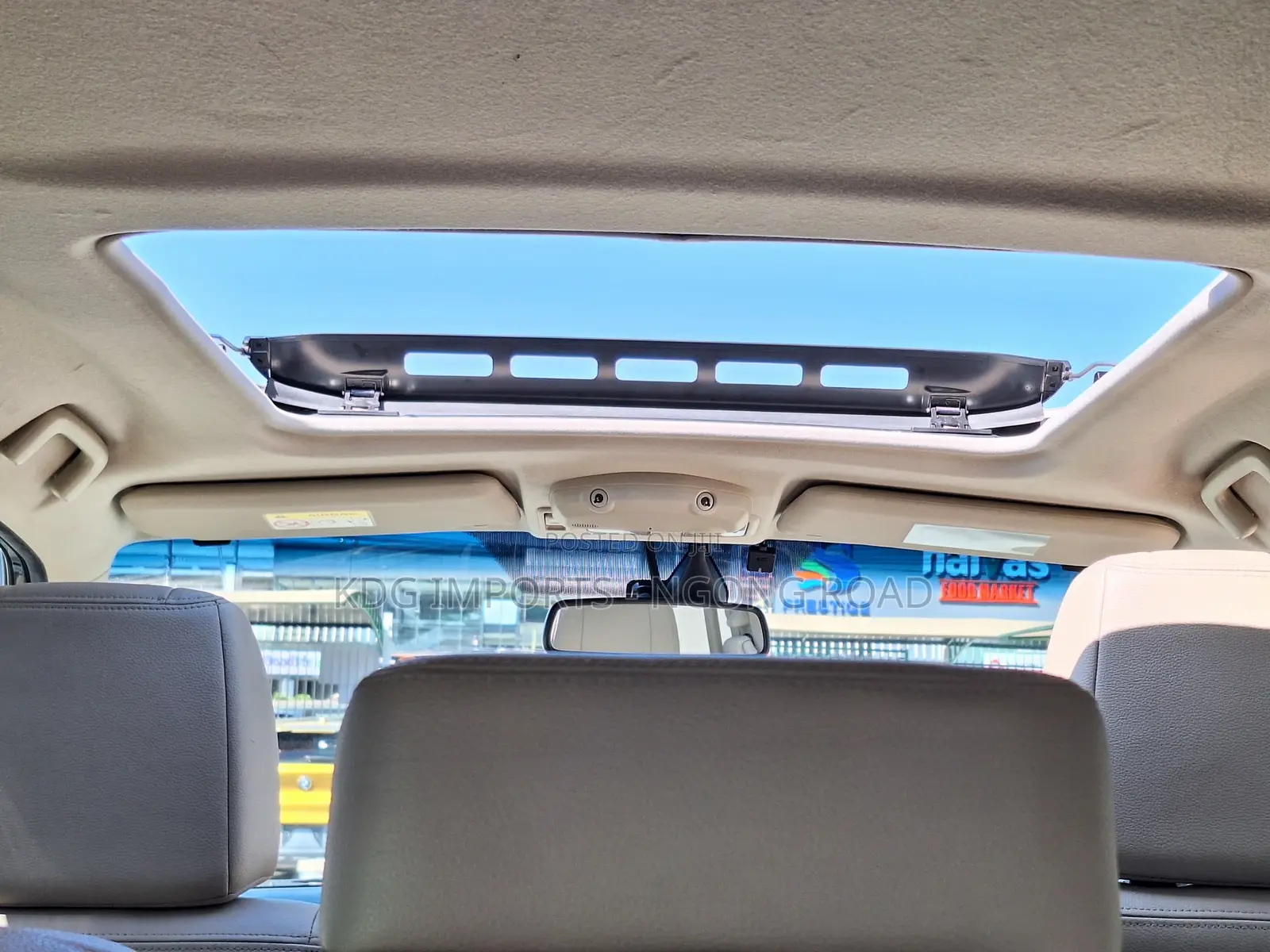 Mitsubishi Pajero 2019 White