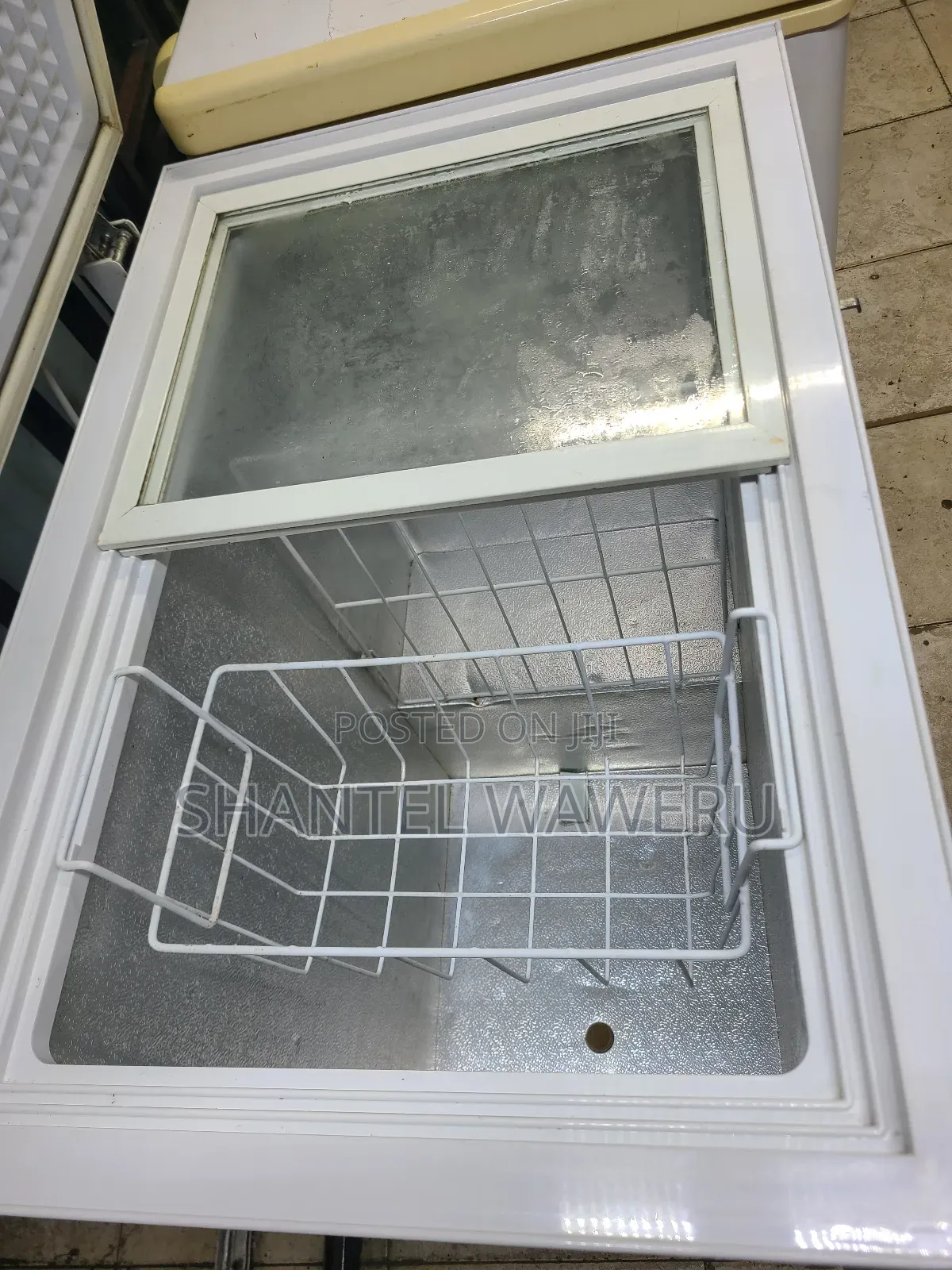 Nunix Deep Freezer 130 Litres