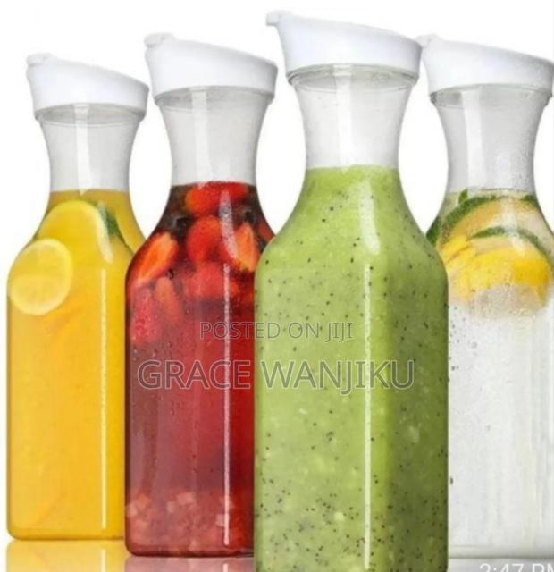 *Multi-Purpose Carafe Clear Pitcher Bottle * - main view