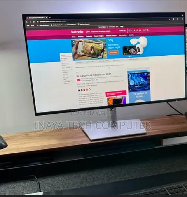 Dell P2725he 27" FHD Usb-C Hub Monitor, Height/Tilt/Swivel