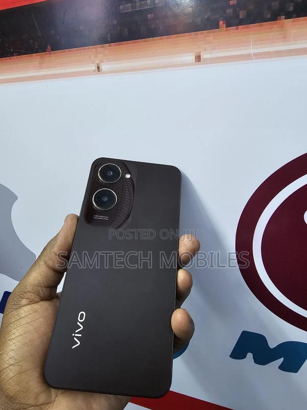 Vivo Y18 128 GB Rose Gold - thumbnail 3