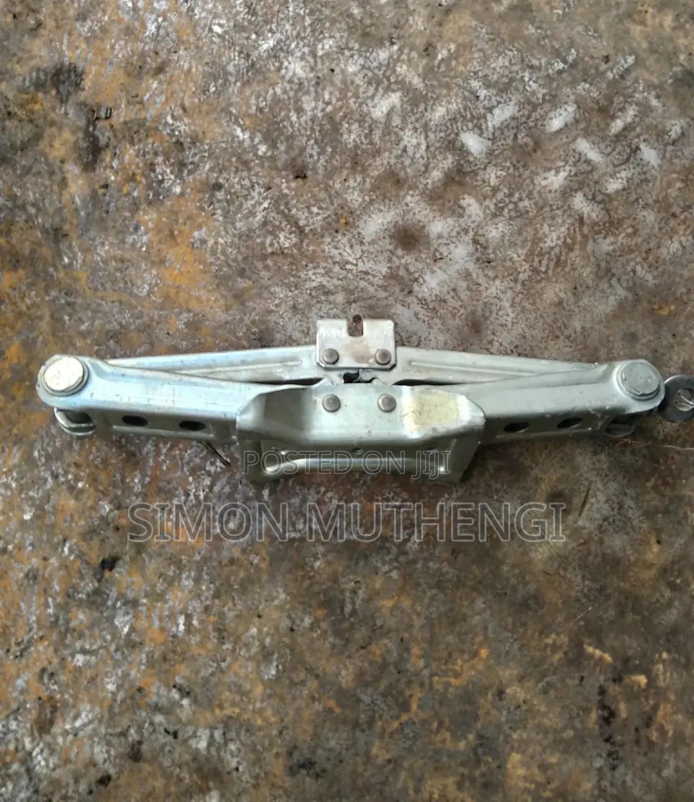 Reliable Scissor Jacks