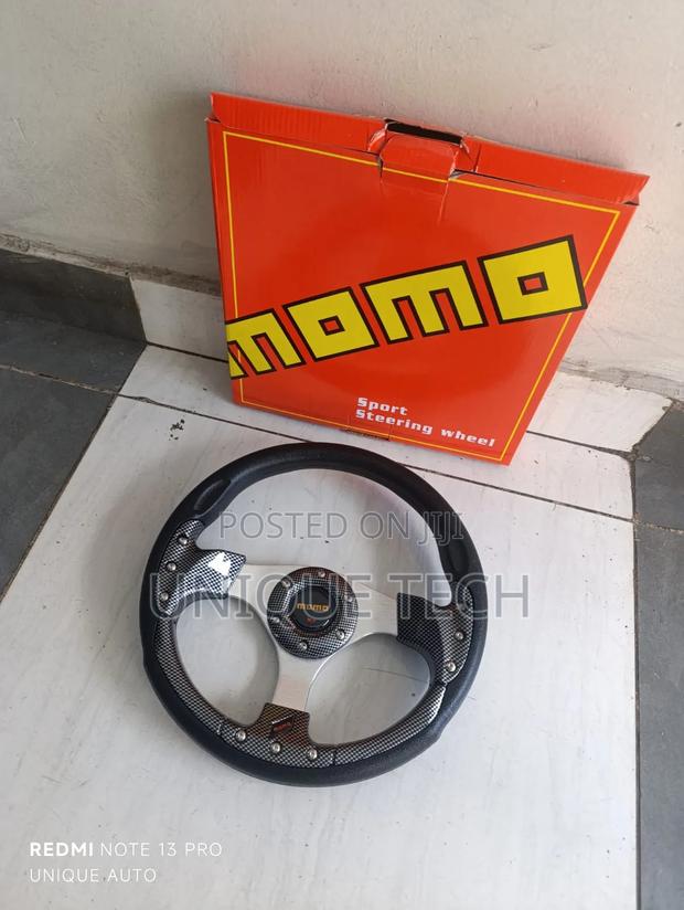 Carbon Momo Steering Wheel / Sport Racing Steering