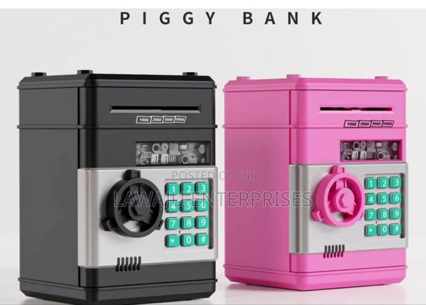 Piggy Bank - main view