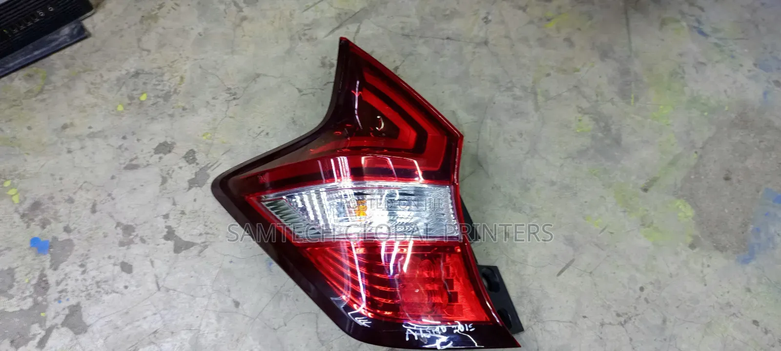Exceptional Quality Nissan Note Taillight