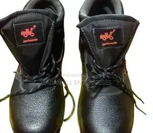 "Heavy-Duty Safety Shoes You Can Rely On"