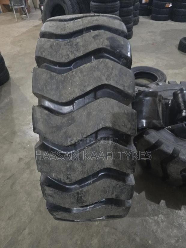 17.5-25 Roadlion Tyre Agriculture Tyre - main view