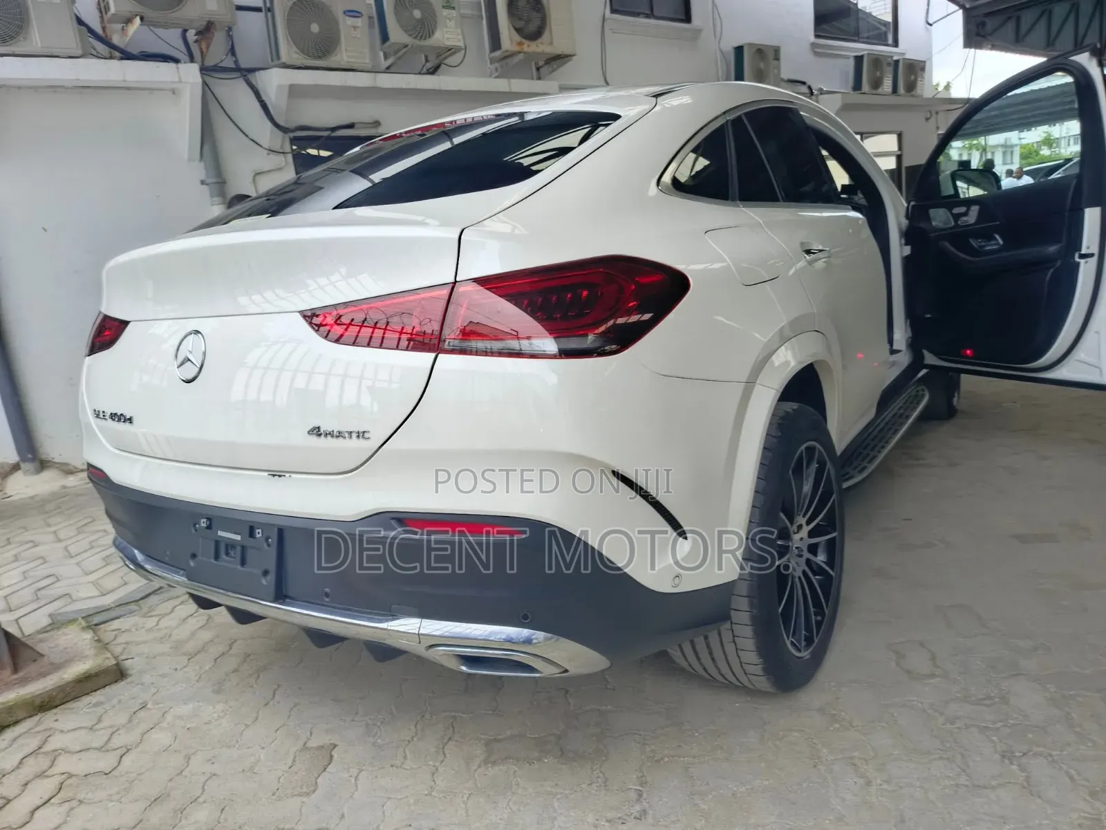 Mercedes-Benz GLE-Class GLE 400d 4MATIC 2020 White