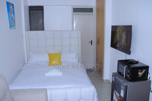 BNB Available - 1,2,3 Bedrooms - thumbnail 6