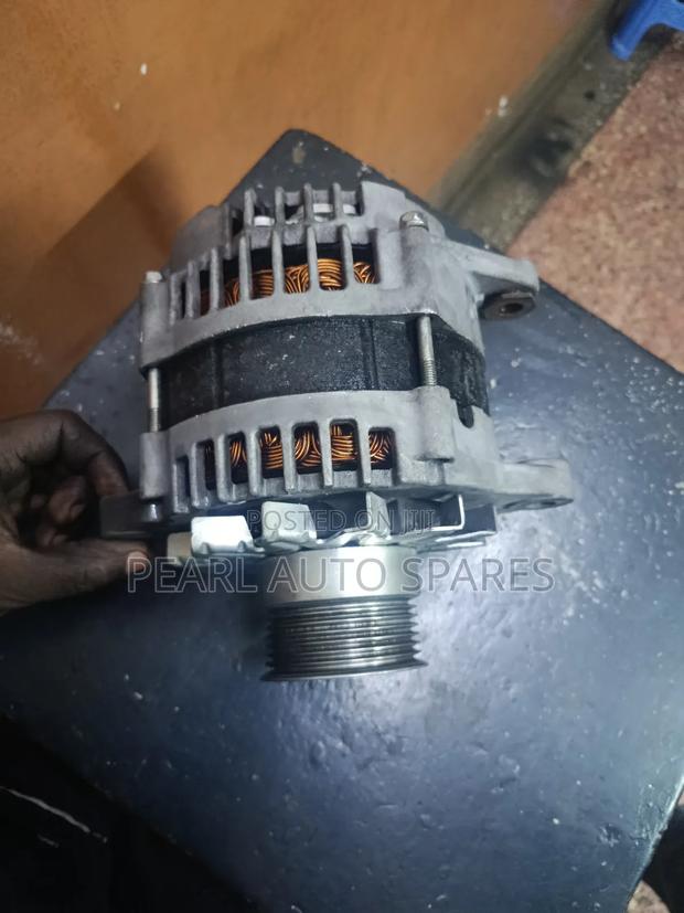 Alternator Isuzu Elf (Vuvuzela) - main view