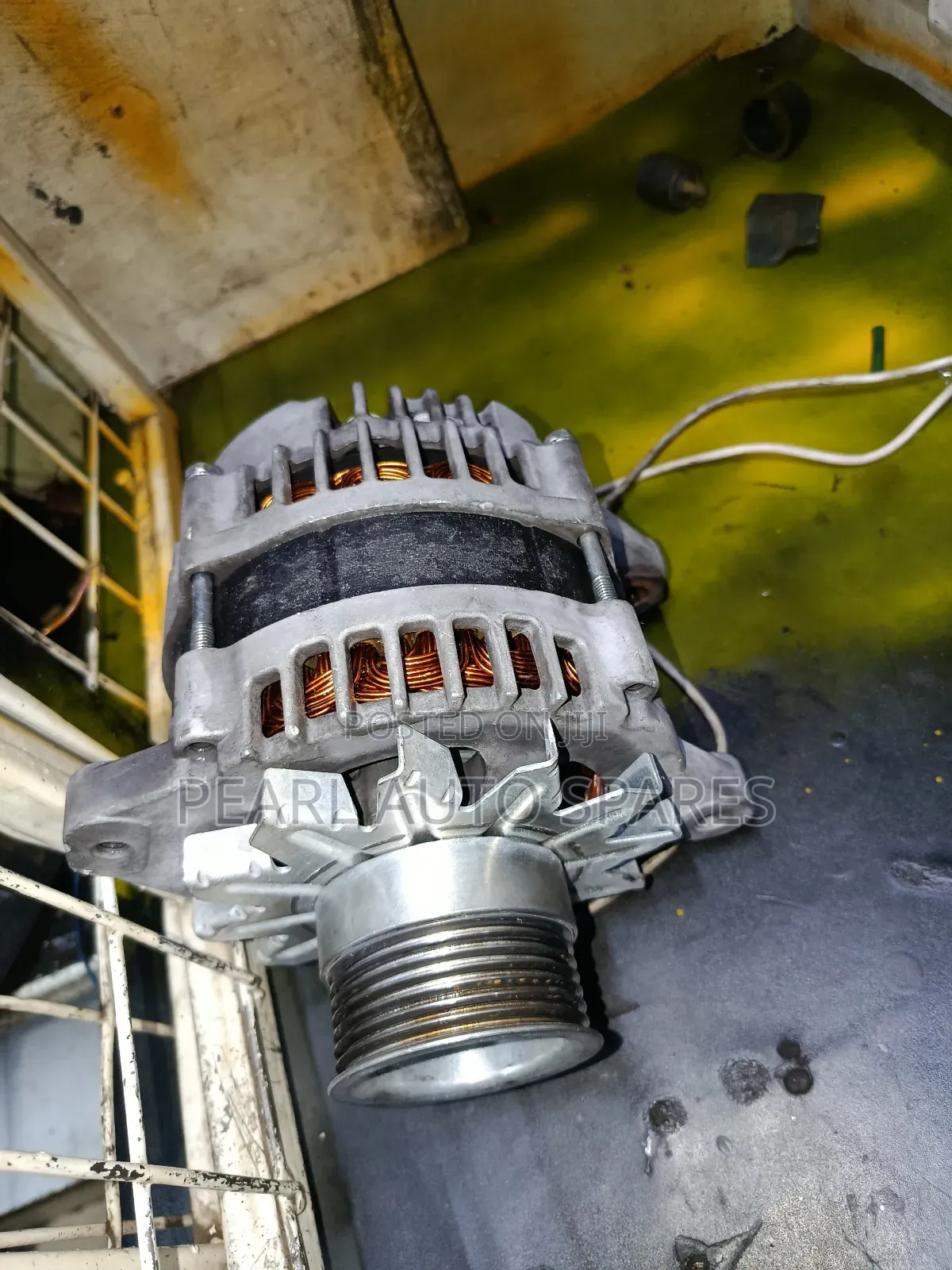 Alternator Isuzu Elf (Vuvuzela)