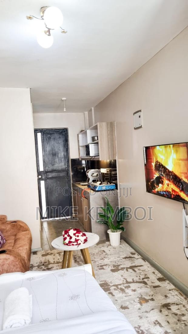 BNBS - Studio, 1,2,3 Bedrooms at Tsavo Royal Surburss
