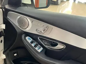 Mercedes-Benz GLC-Class 2019 White