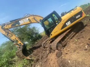 Cat 320 / 323 D
