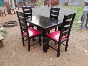 Dining Table an Outstanding All Wooden Dining Table, 4 Seats