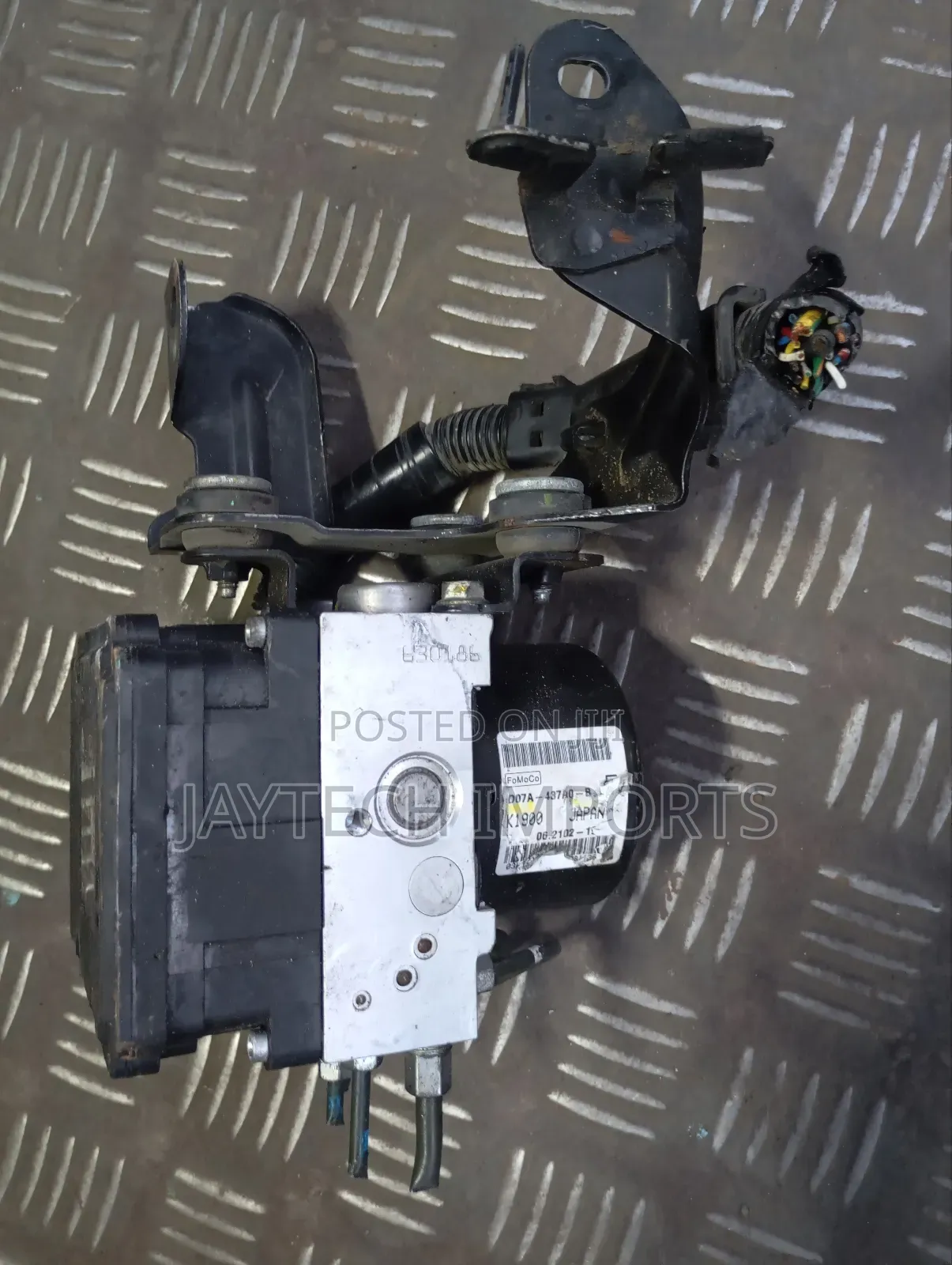 Demio Letter E Abs Pump