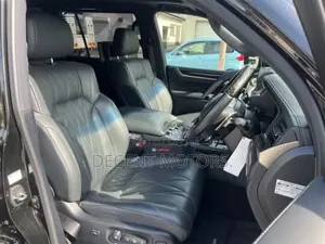 Lexus LX 570 AWD 2019 Black