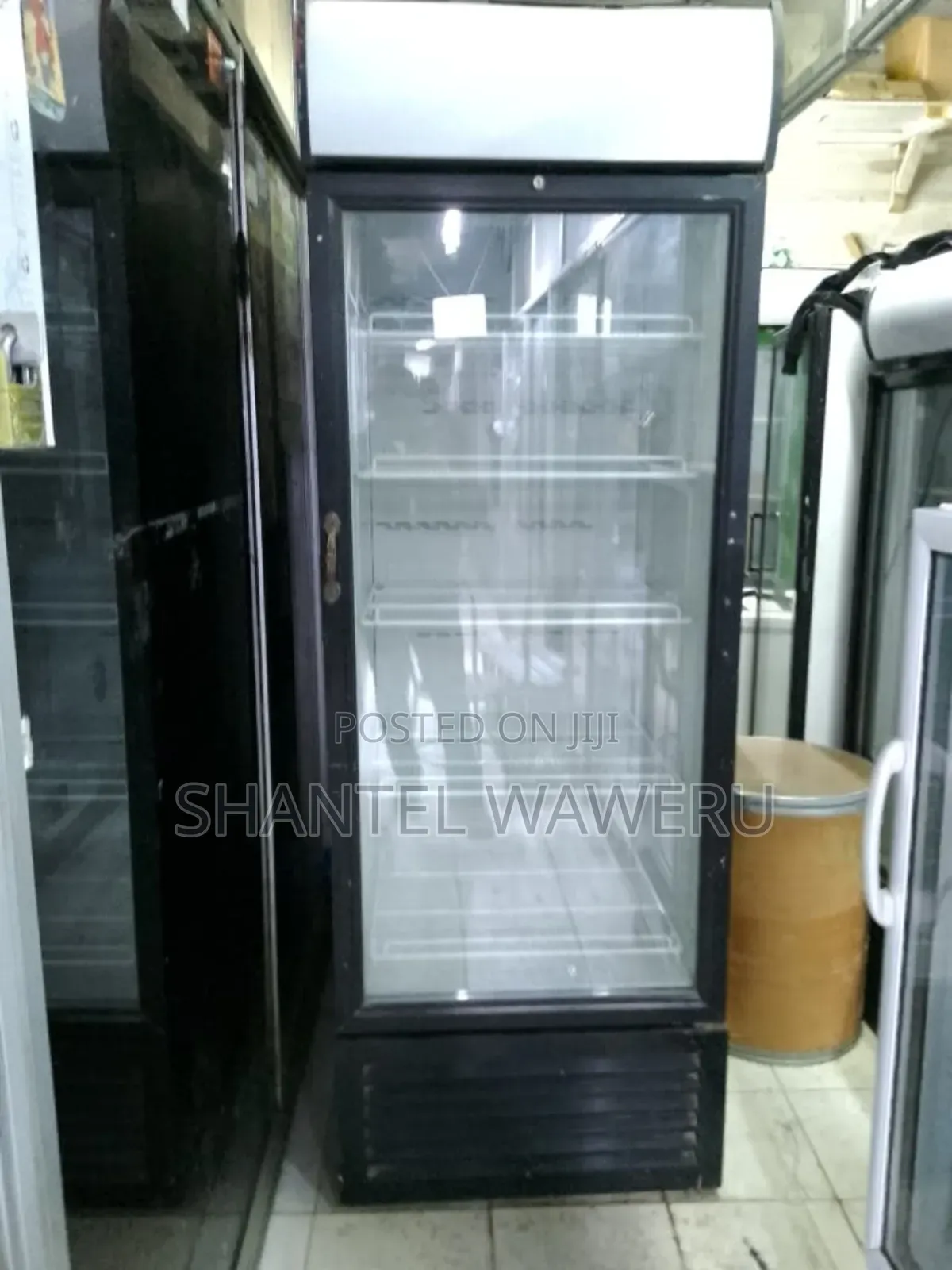 Commercial Glass Refrigerator/ Display Fridge 550litres