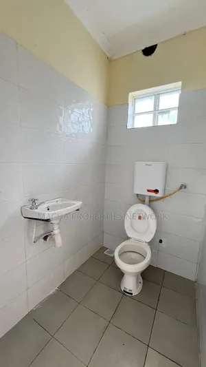 1bdrm Bungalow in Junction for sale