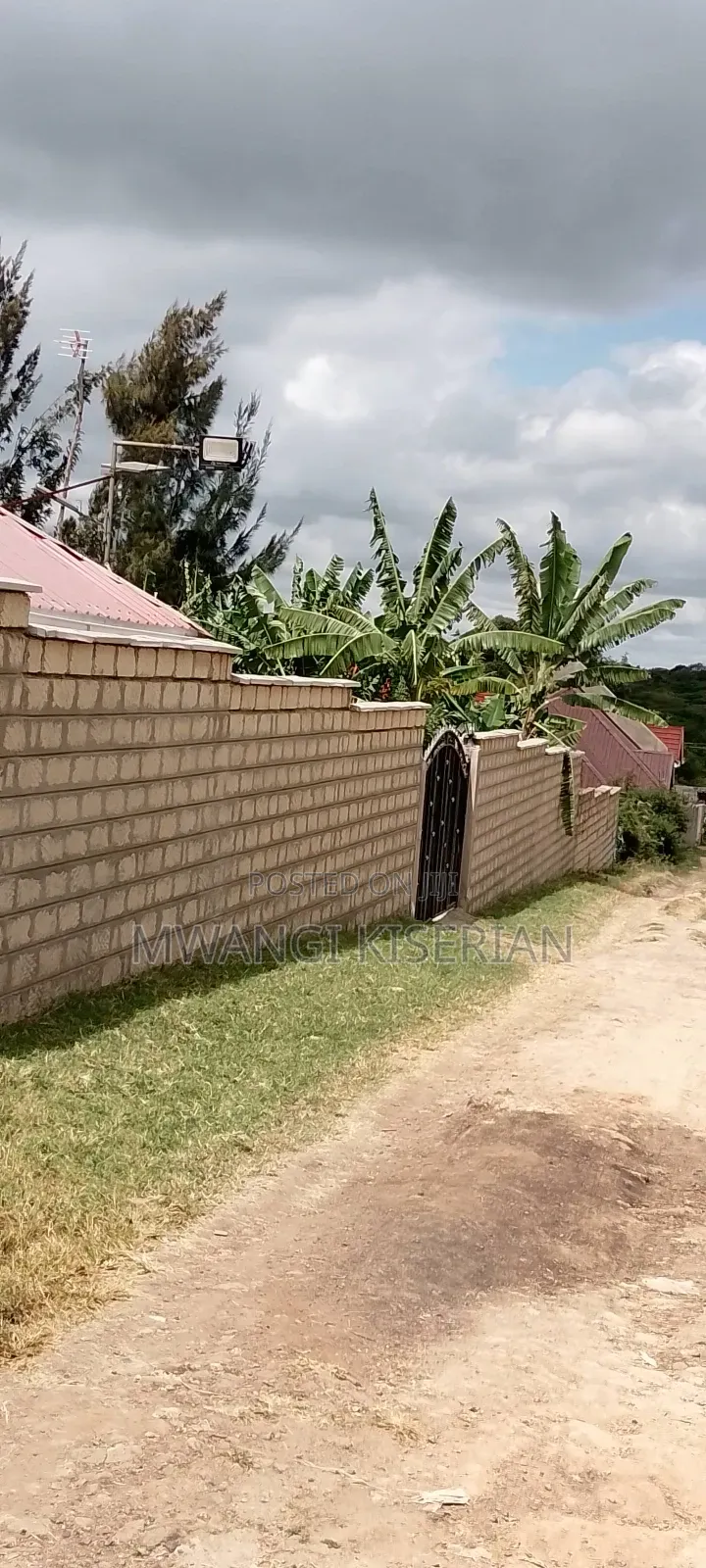 Plot for Sale in Kiserian 300mts From Tarmac