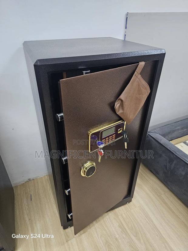 Jewelry Fireproof Safe Boxes 90kgs Gj-563