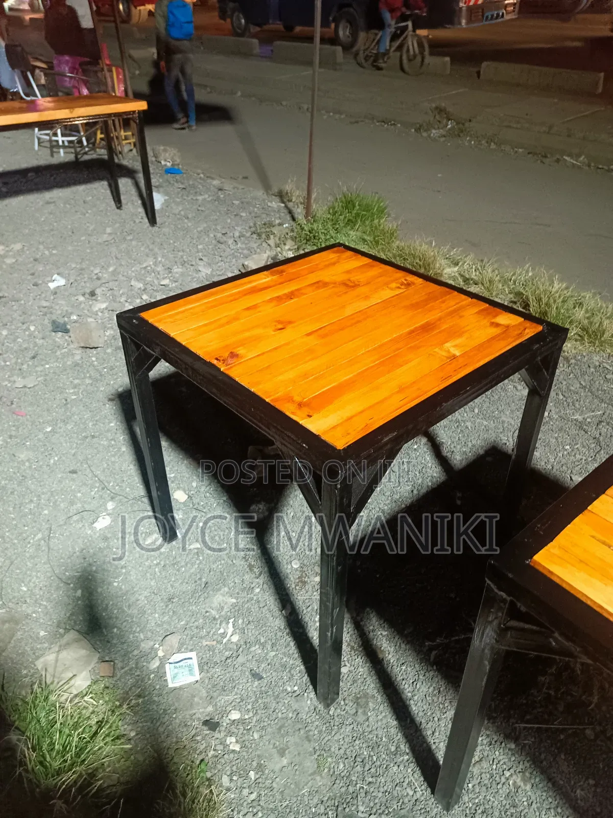 Restaurant Wooden Square Tables 