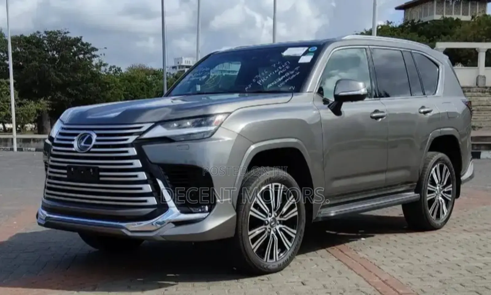 Lexus LX 2024 Gray