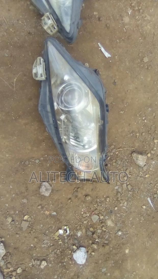 Land Cruiser Headlight Xenon 2015